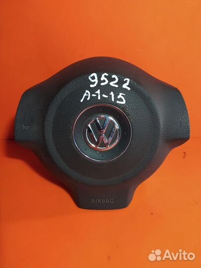 Подушка безопасности водителя (AIR BAG ) Volkswage