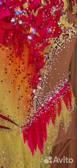 Купальник для художественной гимнастики