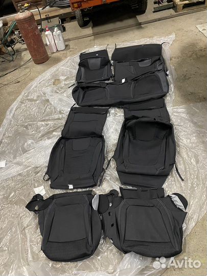 Чехлы заводские новые