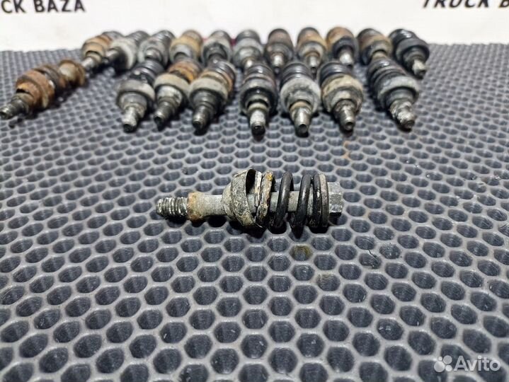 Комплект болтов клапанной крышки