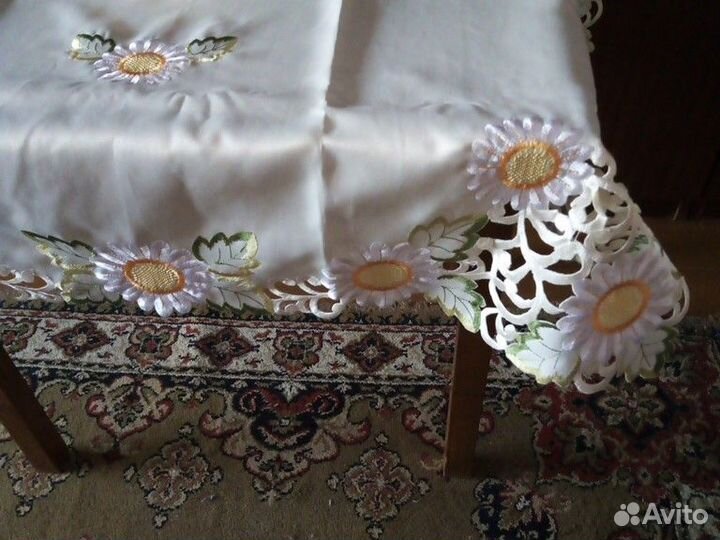 Скатерть на маленький стол