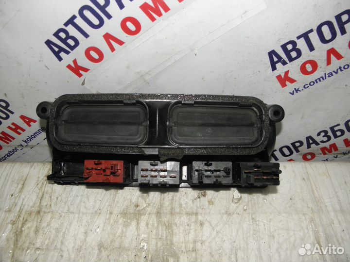 Дефлектор Volkswagen Golf GTI IV 1J0819728C