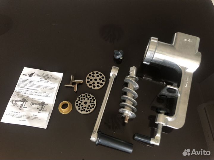 Мясорубка ручная Авиатех 1ма-С