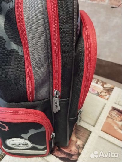 Школьный рюкзак