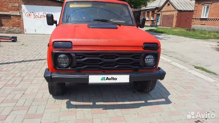 LADA 4x4 (Нива) 1.7 МТ, 1997, 150 000 км