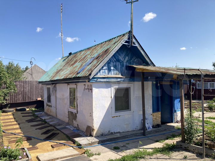 Дача 30 м² на участке 4 сот.