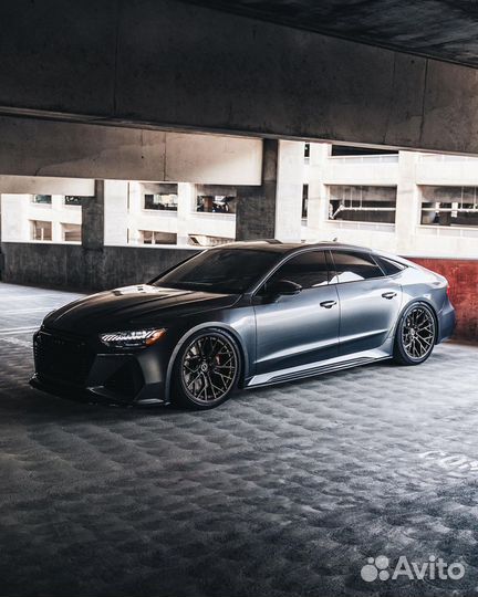 Кованые диски R21 5x112 на Audi RS6 RS7