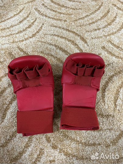 Перчатки для каратэ bestsport