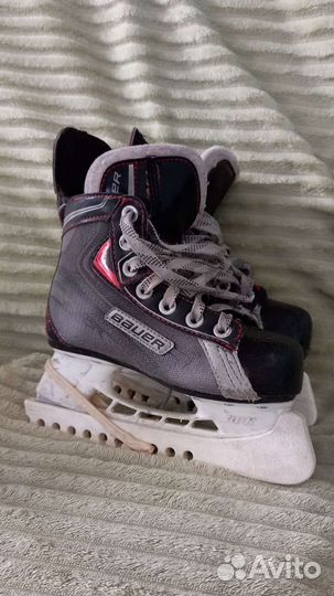 Хоккейные коньки bauer