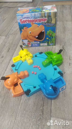 Игрушка бегемот