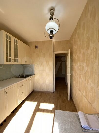 2-к. квартира, 50 м², 5/9 эт.