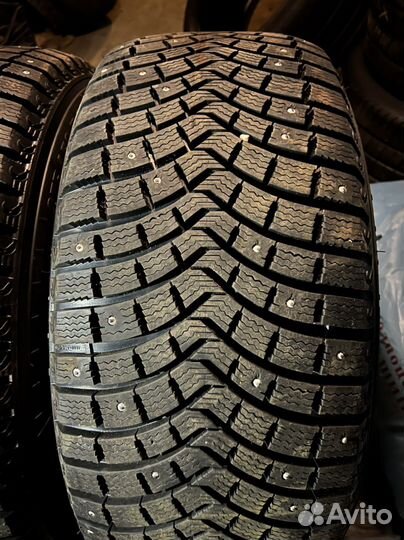 Michelin Latitude X-Ice XI2 275/50 R19 112T