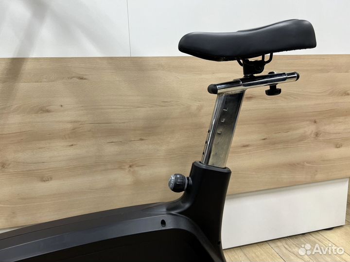 Велотренажер горизонтальный