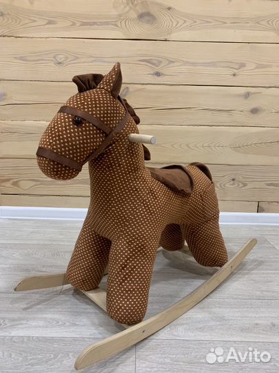Детская качалка лошадь