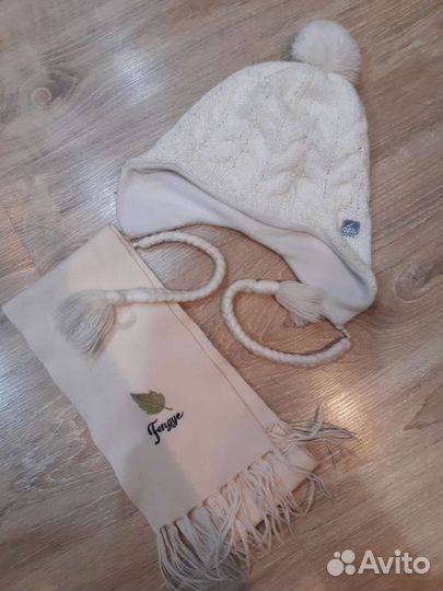 Тёплые вещи на девочку 116-122