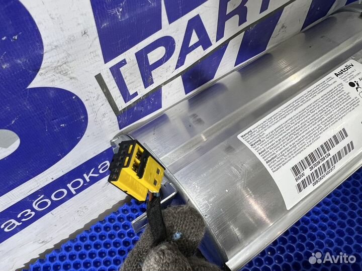 Подушка безопасности в торпедо BMW E60, E61