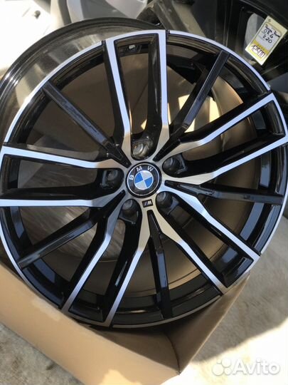 Диски на BMW Х5,Х6 742-стиль R21 разноширокие