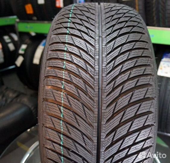 Michelin Pilot Alpin 5 SUV 265/40 R22 106V