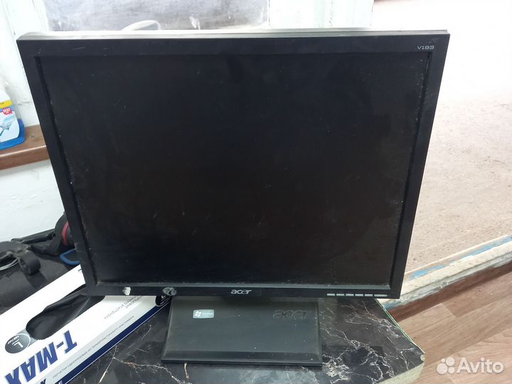 Монитор Acer б/у