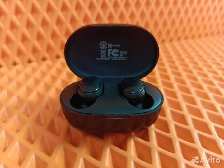 Наушники TWS Xiaomi Mi True Wireless Earbuds Basic
