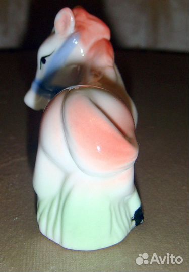 Статуэтка лошади (коня) фарфор