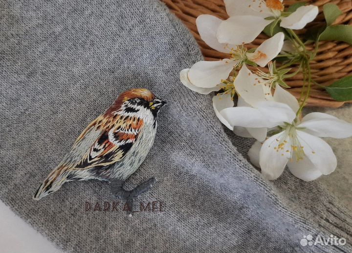 Броши на заказ. Вышивка