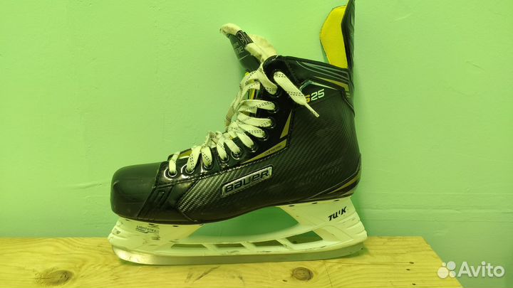 Хоккейные коньки bauer supreme s25