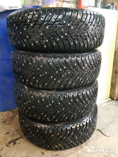 Nokian Tyres Hakkapeliitta 8 195/65 R15 95T