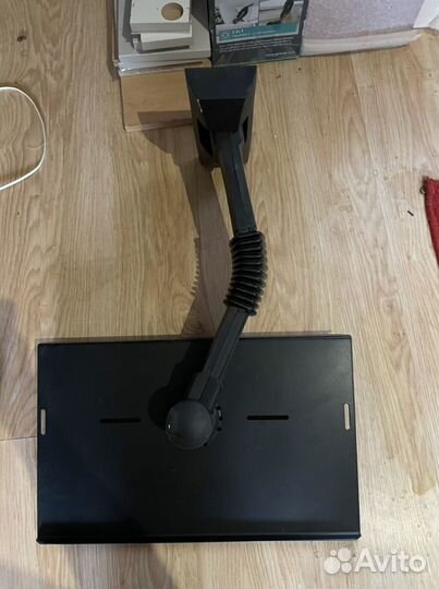 Кронштейн на стену