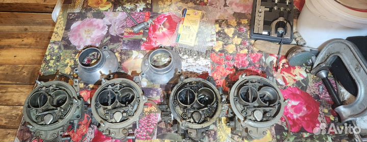 Карбюратор к151