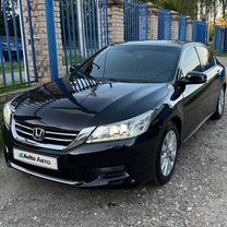 Honda Accord 2.4 AT, 2013, 210 000 км, с пробегом, цена 1 100 000 руб.