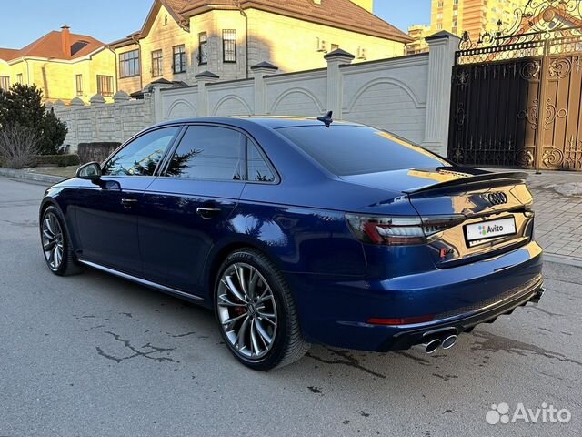 Audi A4 2.0 AMT, 2017, 52 000 км