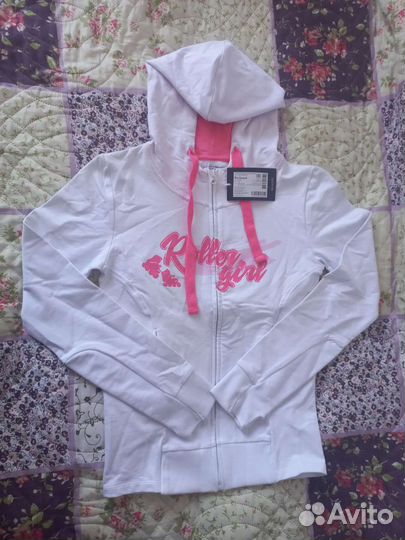 Спортивный костюм