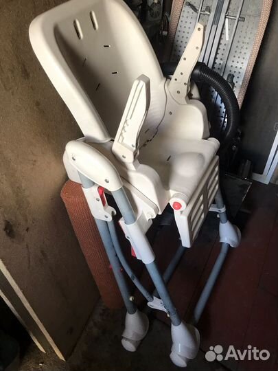 Стул для кормления