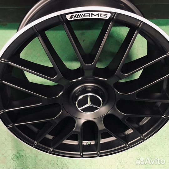 Новые диски R19 на Mercedes C Klass