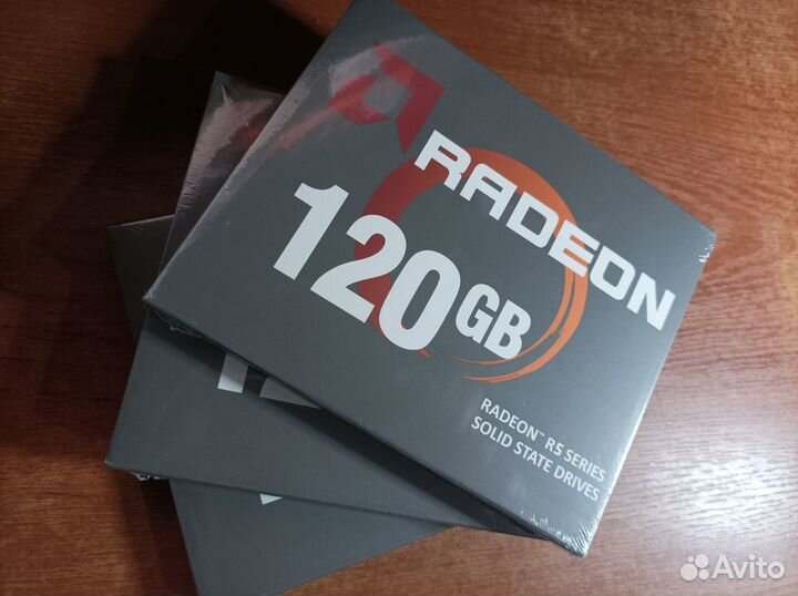 SSD накопитель AMD 120 гб
