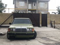 Mercedes-Benz W124 2.2 AT, 1985, 430 000 км, с пробегом, цена 250 000 руб.