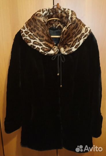 Шуба короткая кролик стриженый разм 58