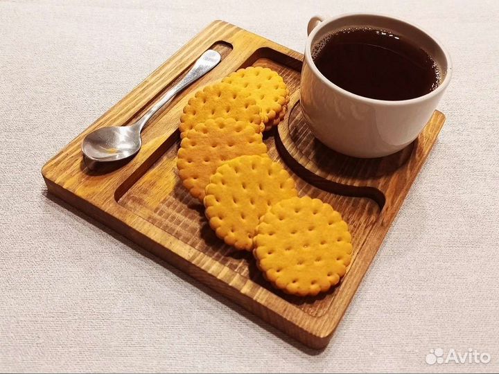 Поднос деревянный