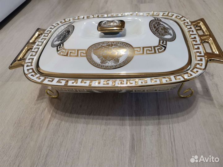 Блюдо серверовочное с крышкой на подставке с подог