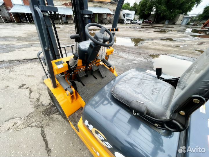 Вилочный погрузчик JAC CPCD25, 2023