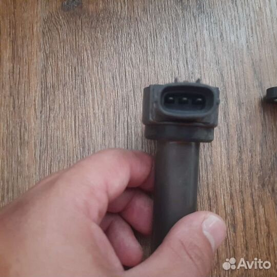 Катушки зажигания mitsubishi lancer v-1.8 4B10