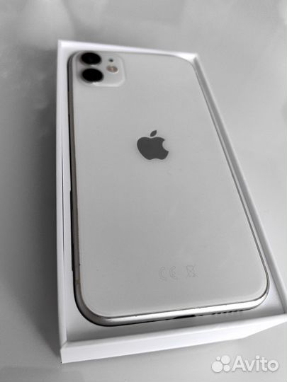 iPhone 11, 64 ГБ
