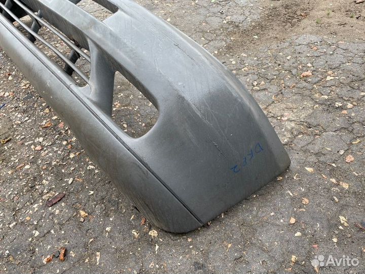 Бампер передний Mercedes Vito W638 OM 611 2001