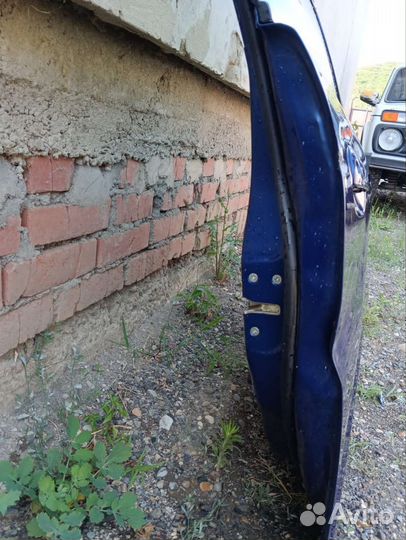 Дверь на Honda fit