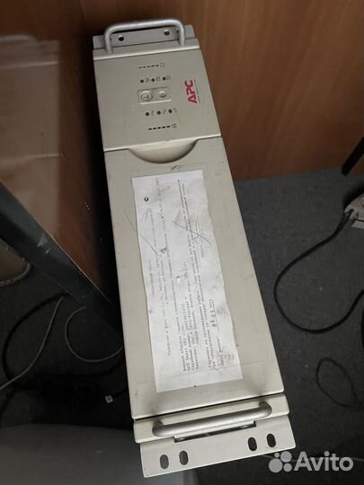 Ибп APC smart ups 2200