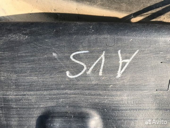 Топливный бак Toyota Avensis