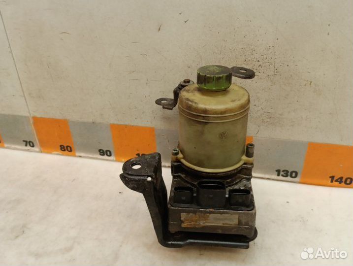 Б/У Б/У Насос гур 6Q0423155AE VAG