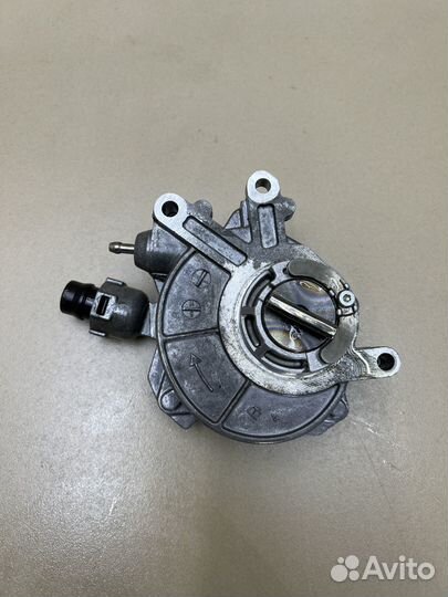 Вакуумный насос BMW X5 E70 X6 E71