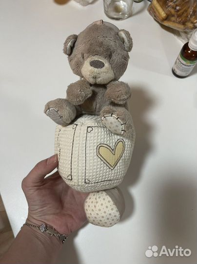 Подвесная игрушка в кроватку/коляску mothercare